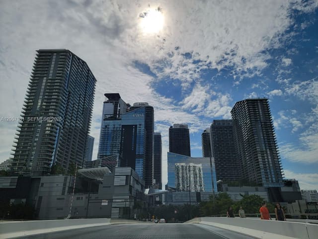 350 S Miami Avenue 1515, Miami, FL 33130