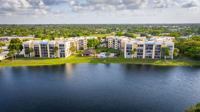 6475 W OAKLAND PARK Boulevard 505, Isles Of Inverrary I Condo, Lauderhill, FL