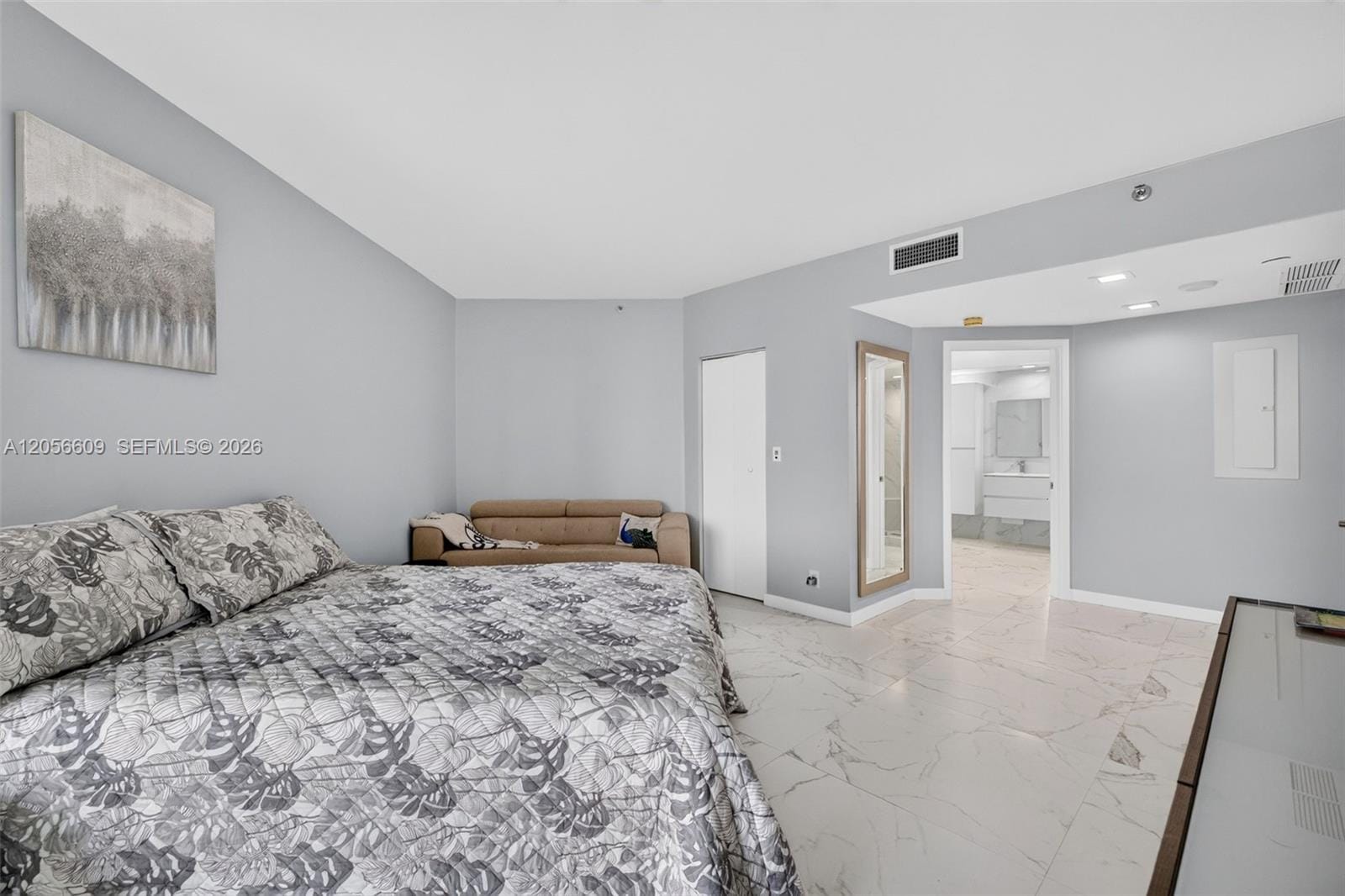 2800 Island Boulevard 1005, Aventura, FL 33160 photo 25