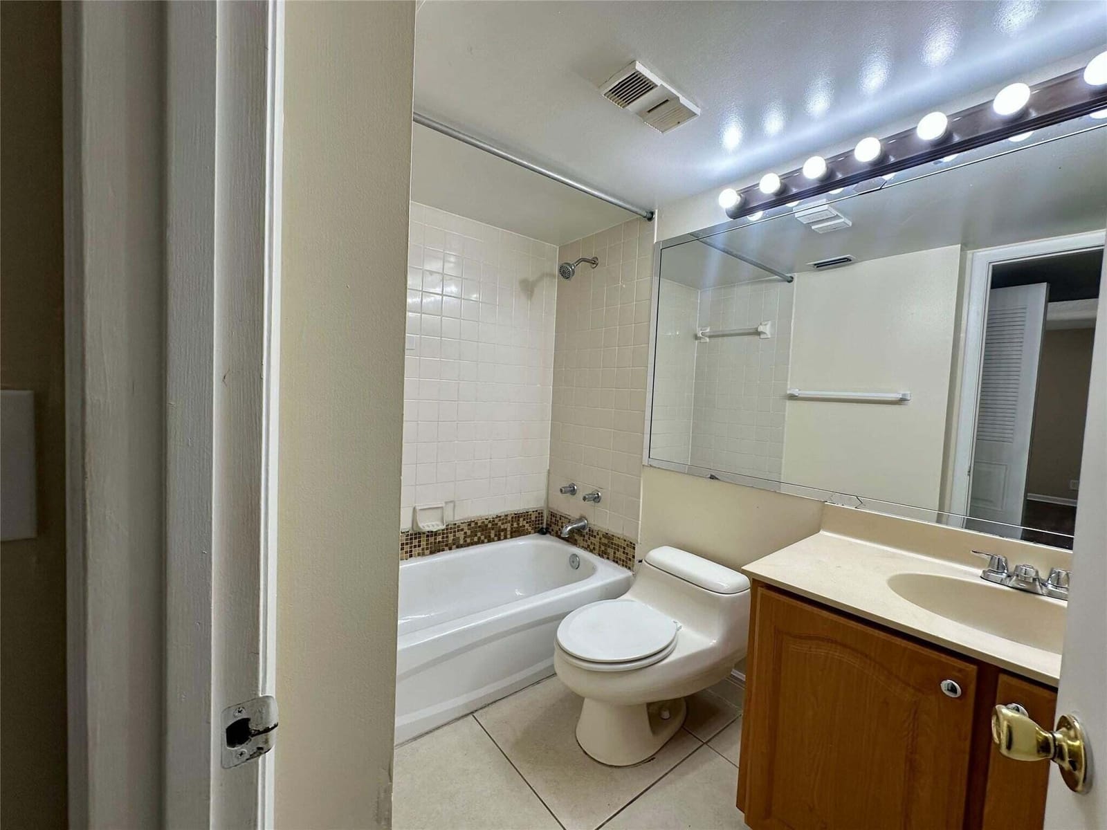 5701 RIVERSIDE Drive 205B6, Coral Springs, FL 33067 photo 11