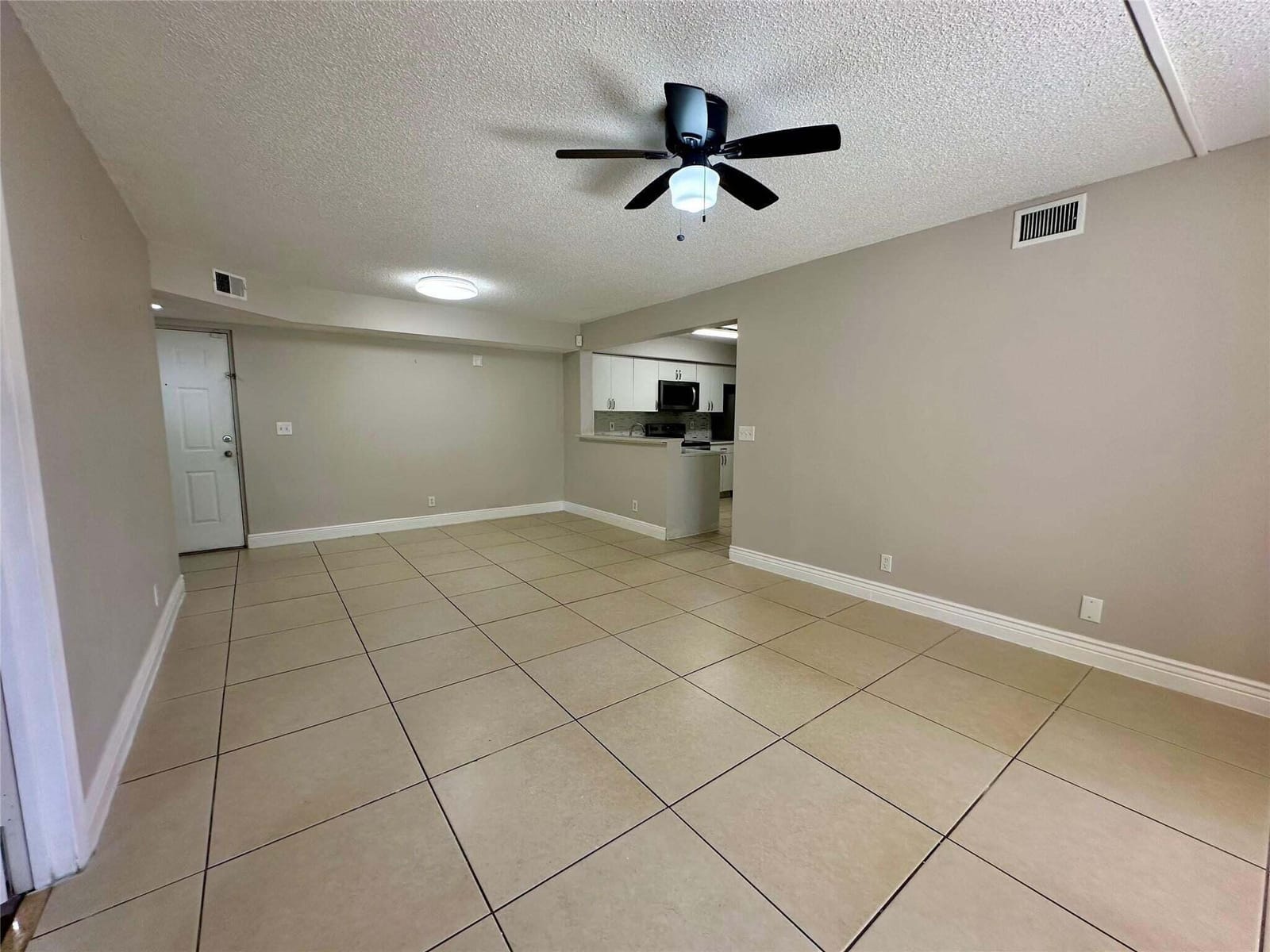 5701 RIVERSIDE Drive 205B6, Coral Springs, FL 33067 photo 18