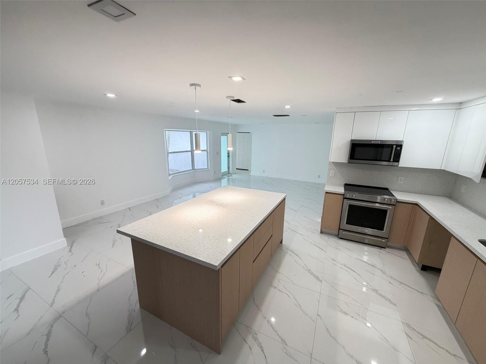 2210 NW 93rd Avenue, Pembroke Pines, FL 33024 photo 17