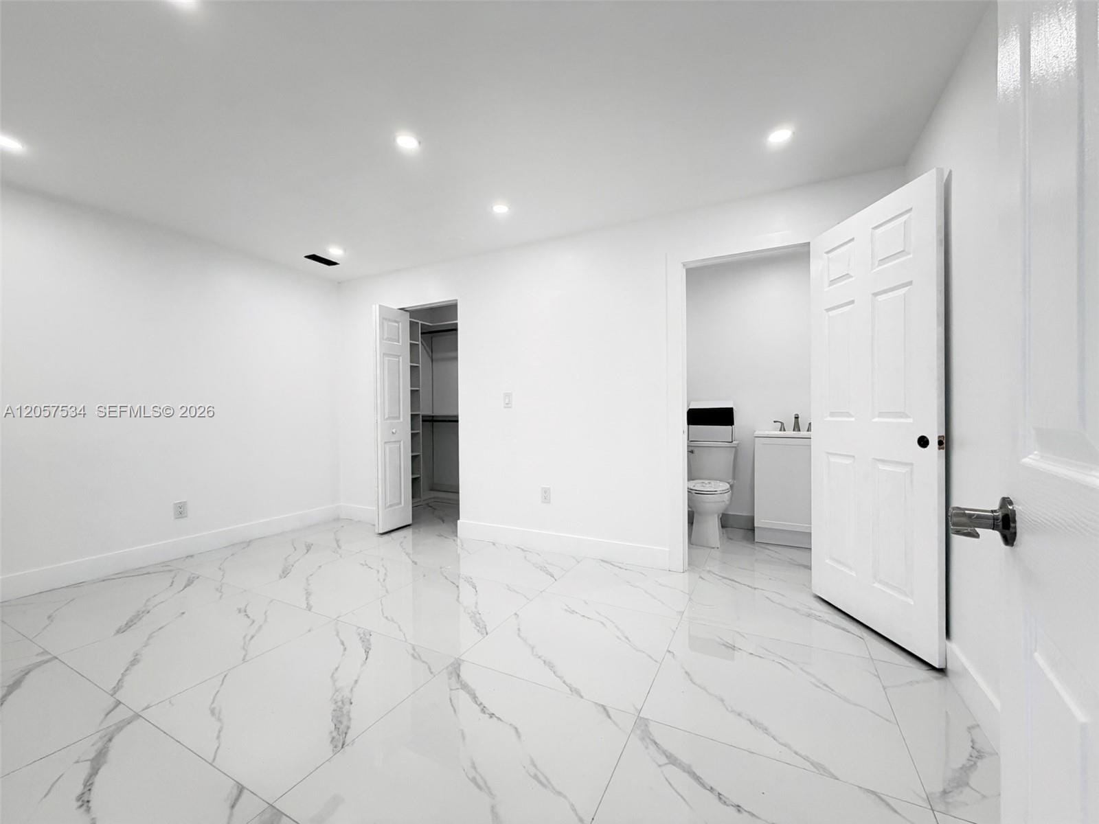 2210 NW 93rd Avenue, Pembroke Pines, FL 33024 photo 20