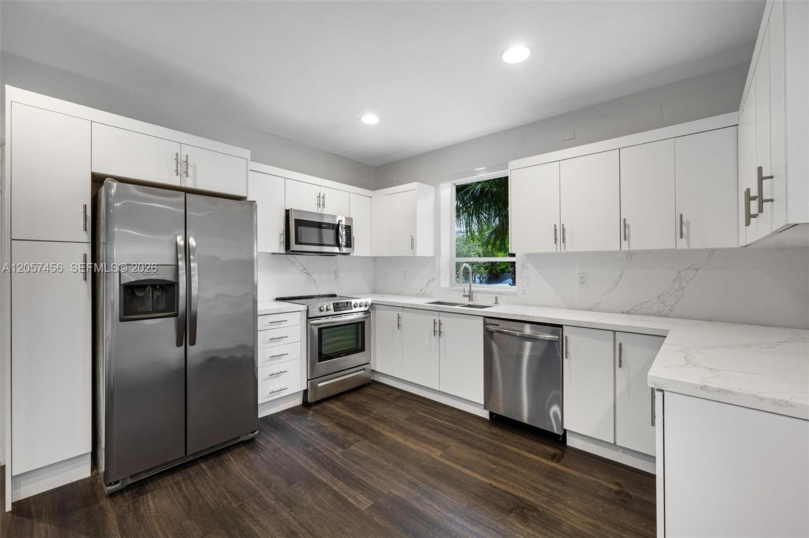 9520 E Broadview Drive — photo 9