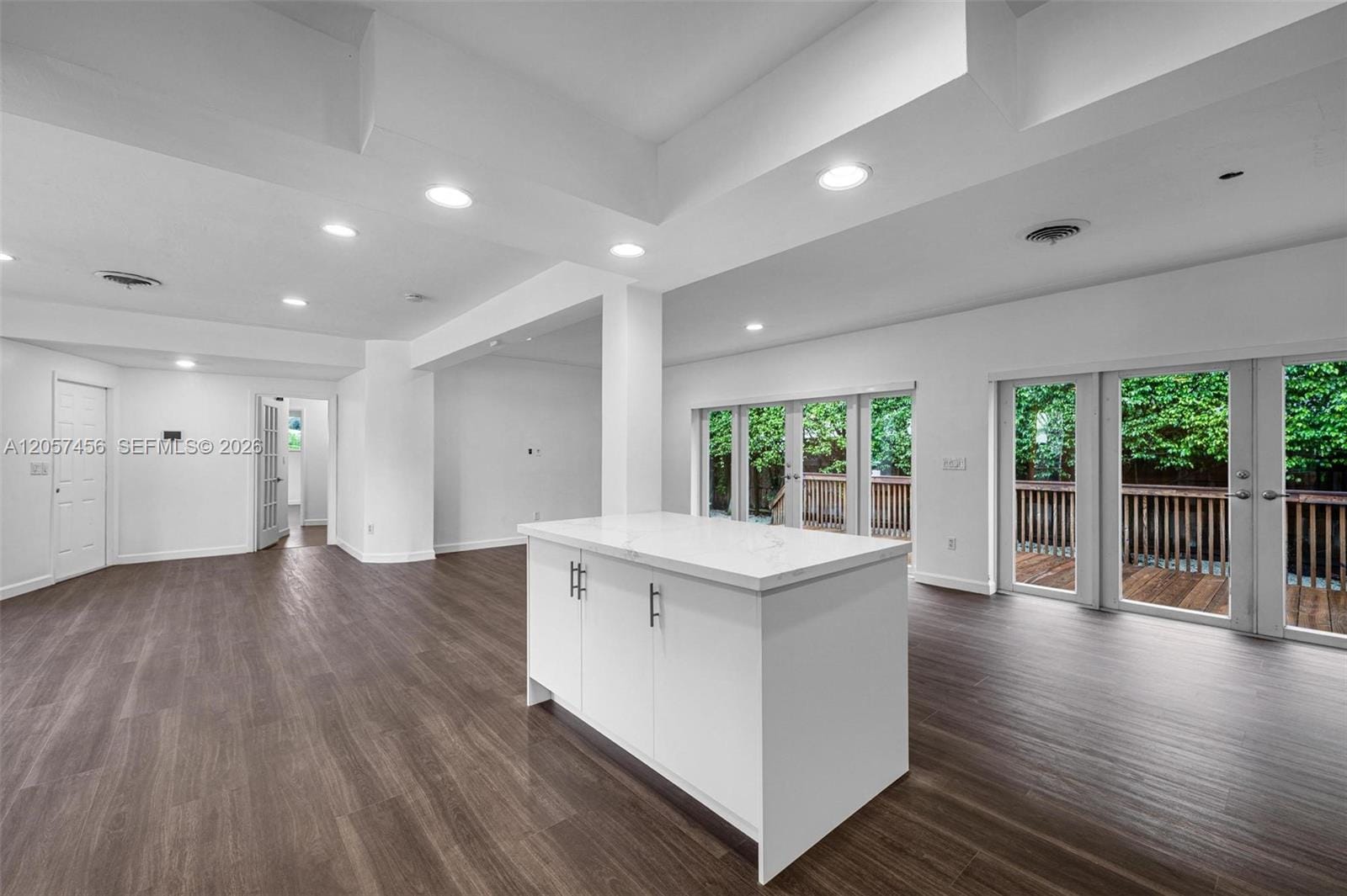 9520 E Broadview Drive — photo 10