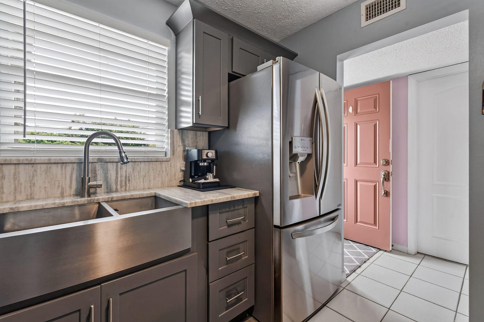 770 Lori Drive 253 — photo 3