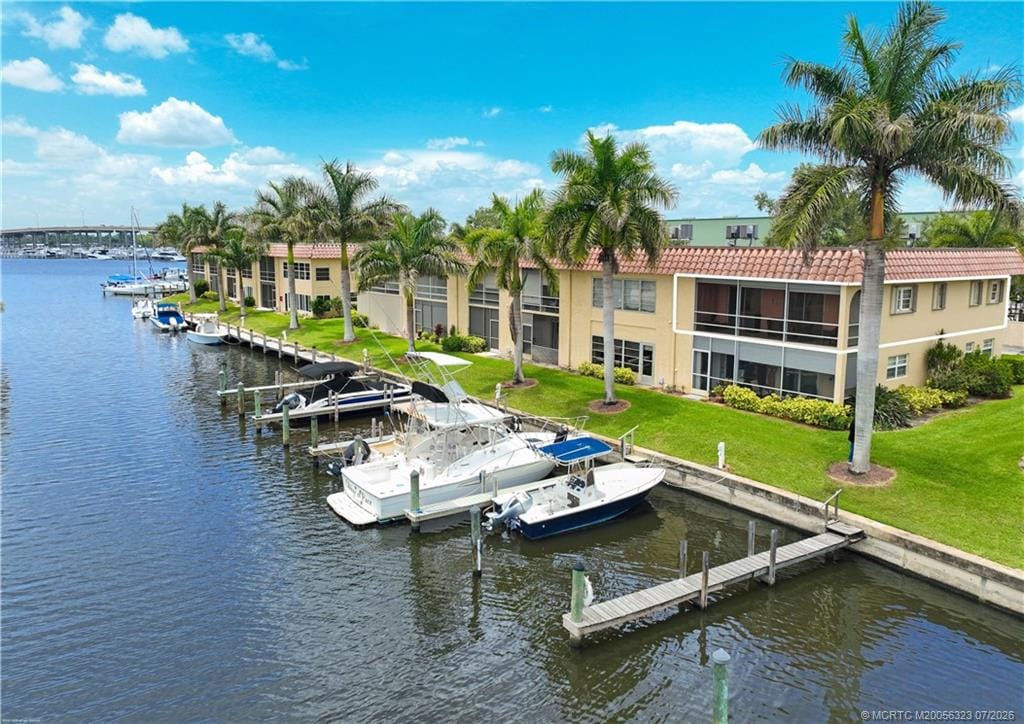 2600 S Kanner Highway V7, Stuart, FL 34994 photo 9