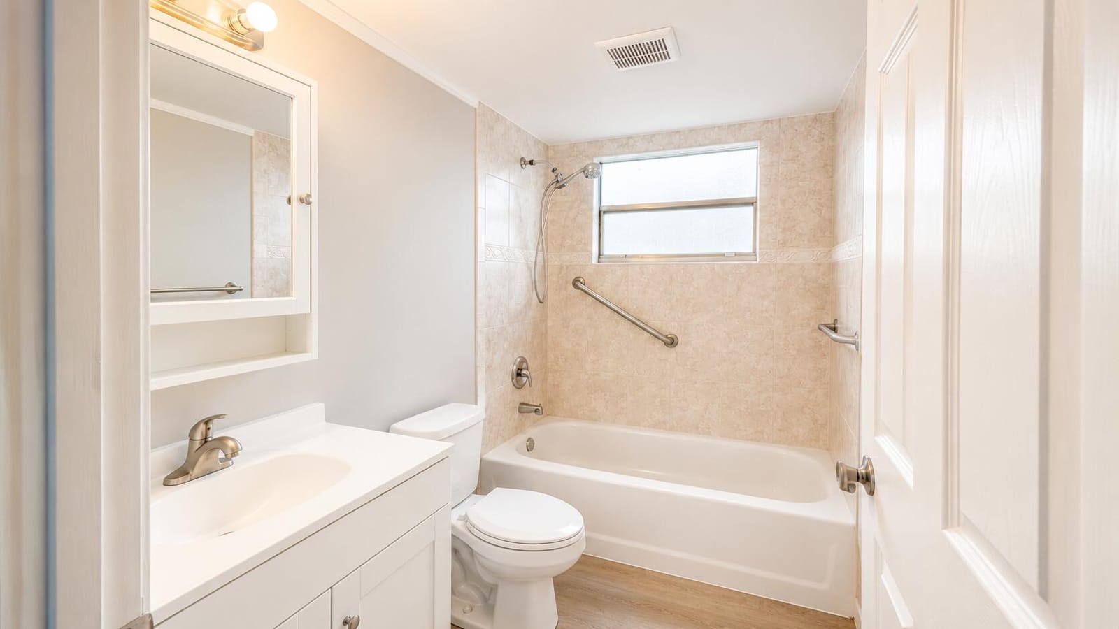 433 SAXONY J Way — photo 8