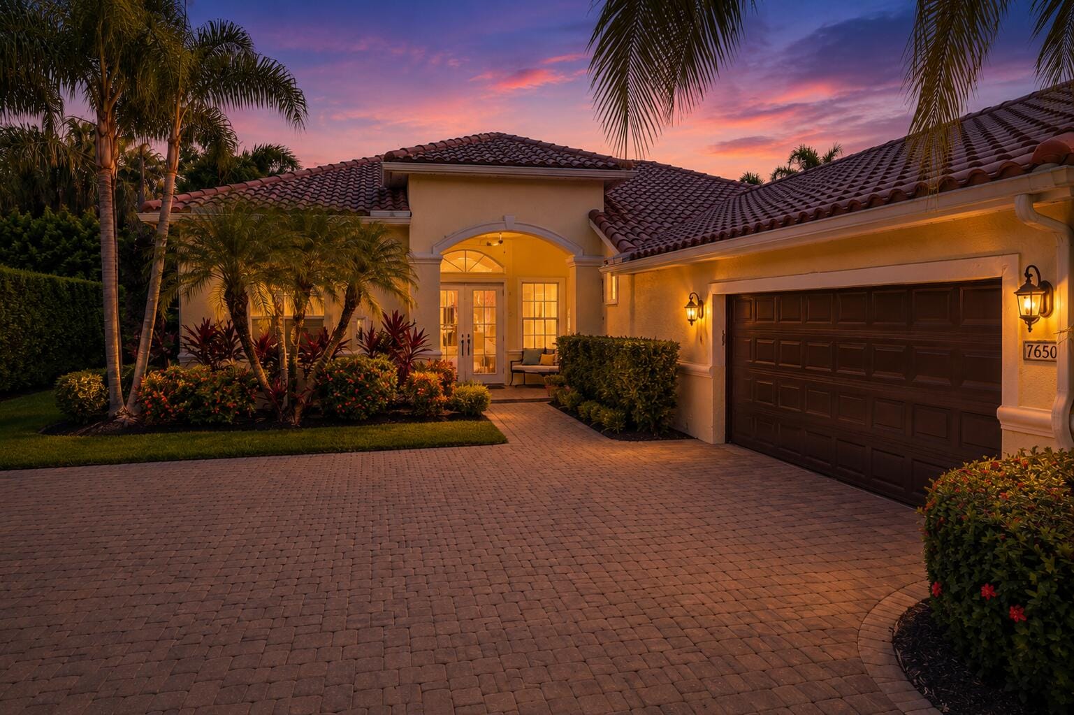7650 Preserve Drive — photo 2
