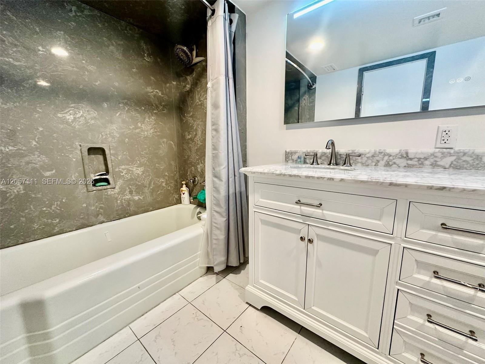 800 NE 195th Street 314, Miami, FL 33179 photo 11
