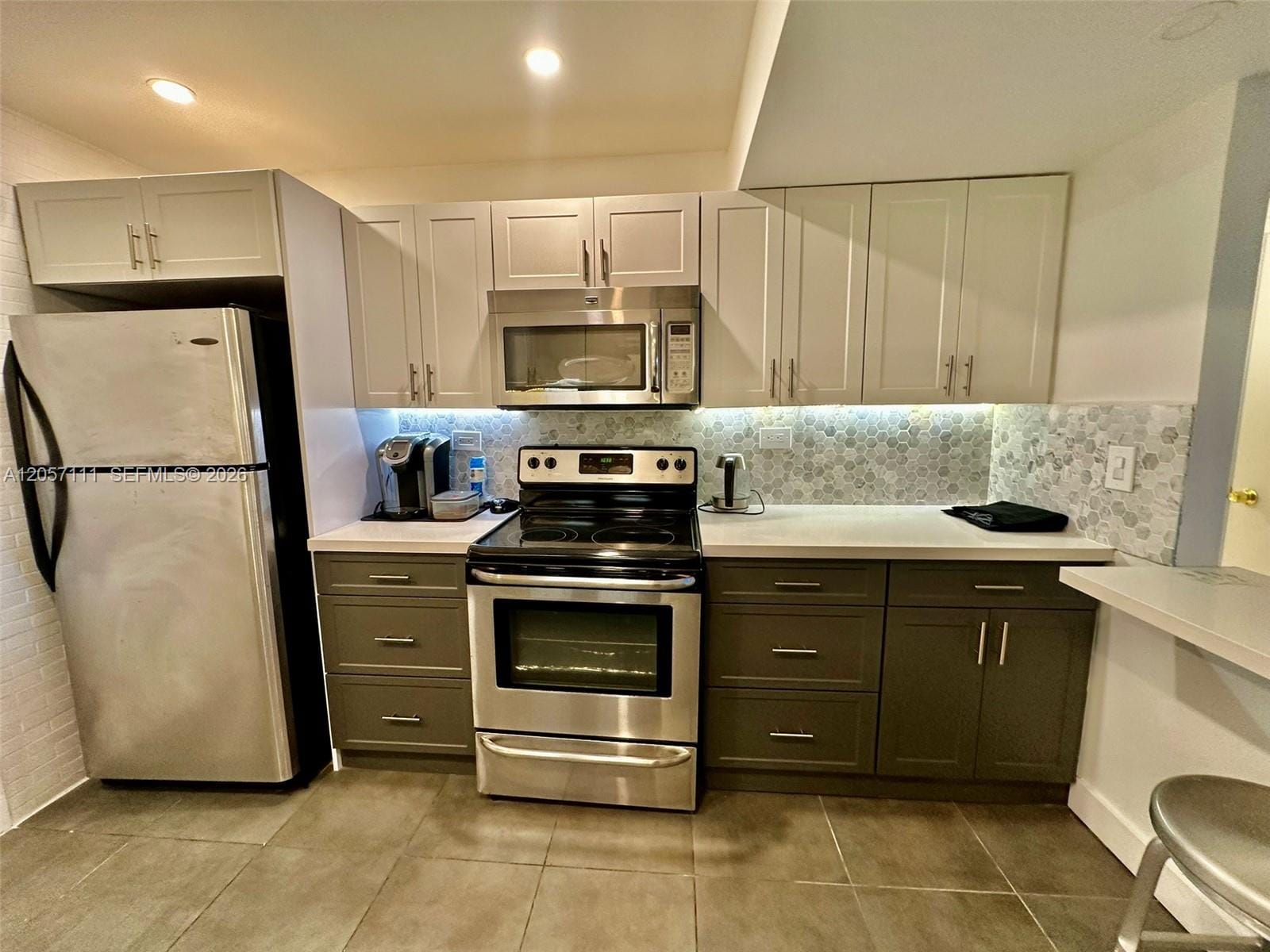 800 NE 195th Street 314, Miami, FL 33179 photo 17