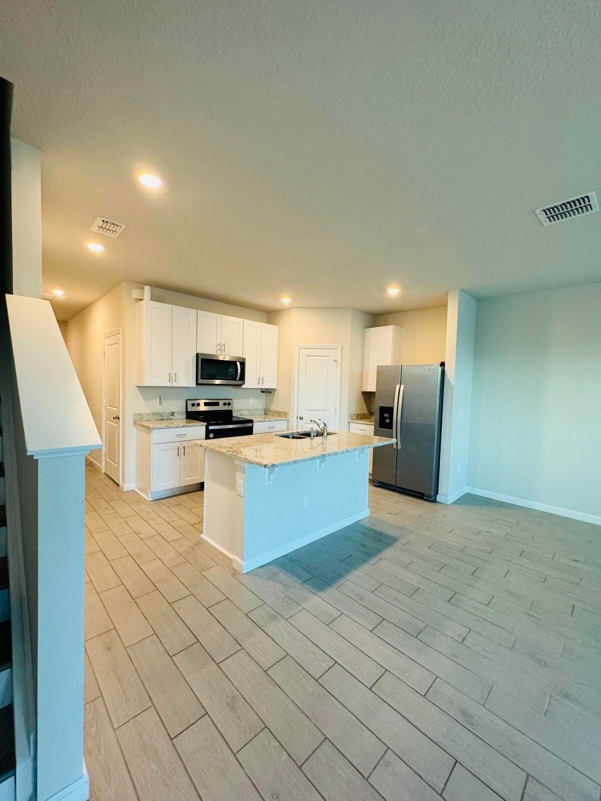 5677 MENTMORE Drive 5677, Mangonia Park, FL 33407 photo 13
