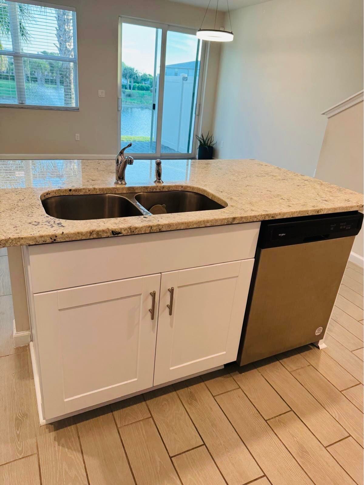5677 MENTMORE Drive 5677, Mangonia Park, FL 33407 photo 10