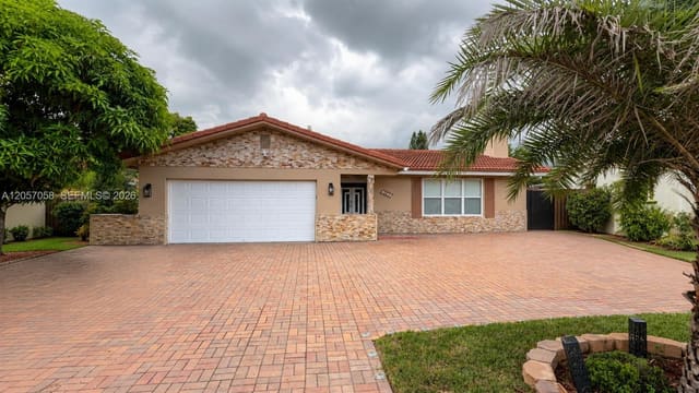 4120 NW 78th Lane, Coral Springs, FL 33065