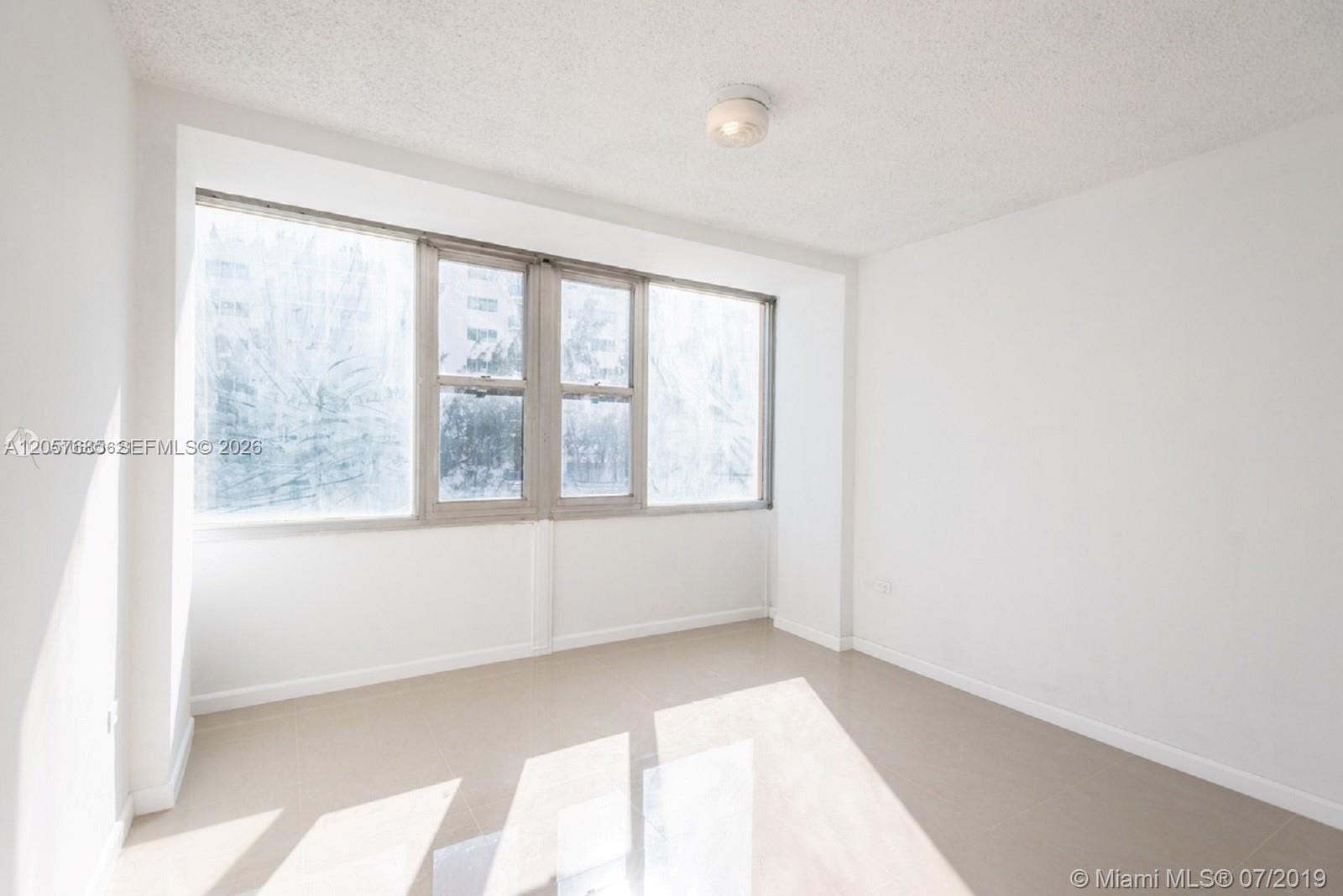 7545 E Treasure Drive 2H — photo 8