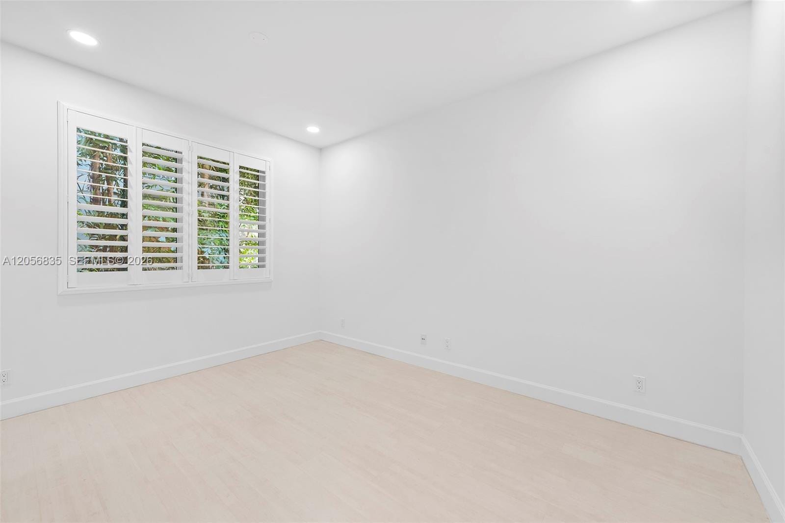 348 Elm Street B-10, Hollywood, FL 33019 photo 16