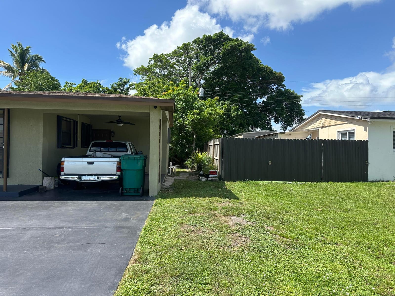 400 NW 184th Terrace 400, Miami, FL 33169 photo 4