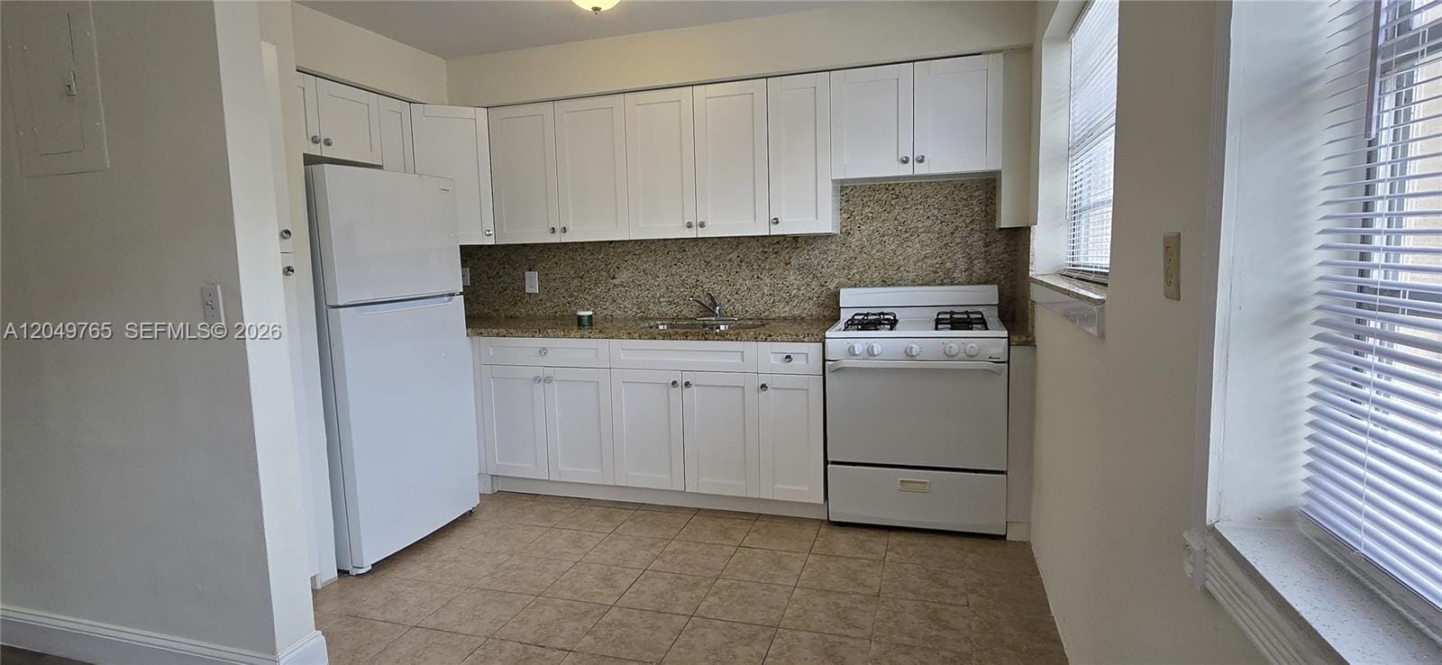 9041 Harding Avenue 3 — photo 8