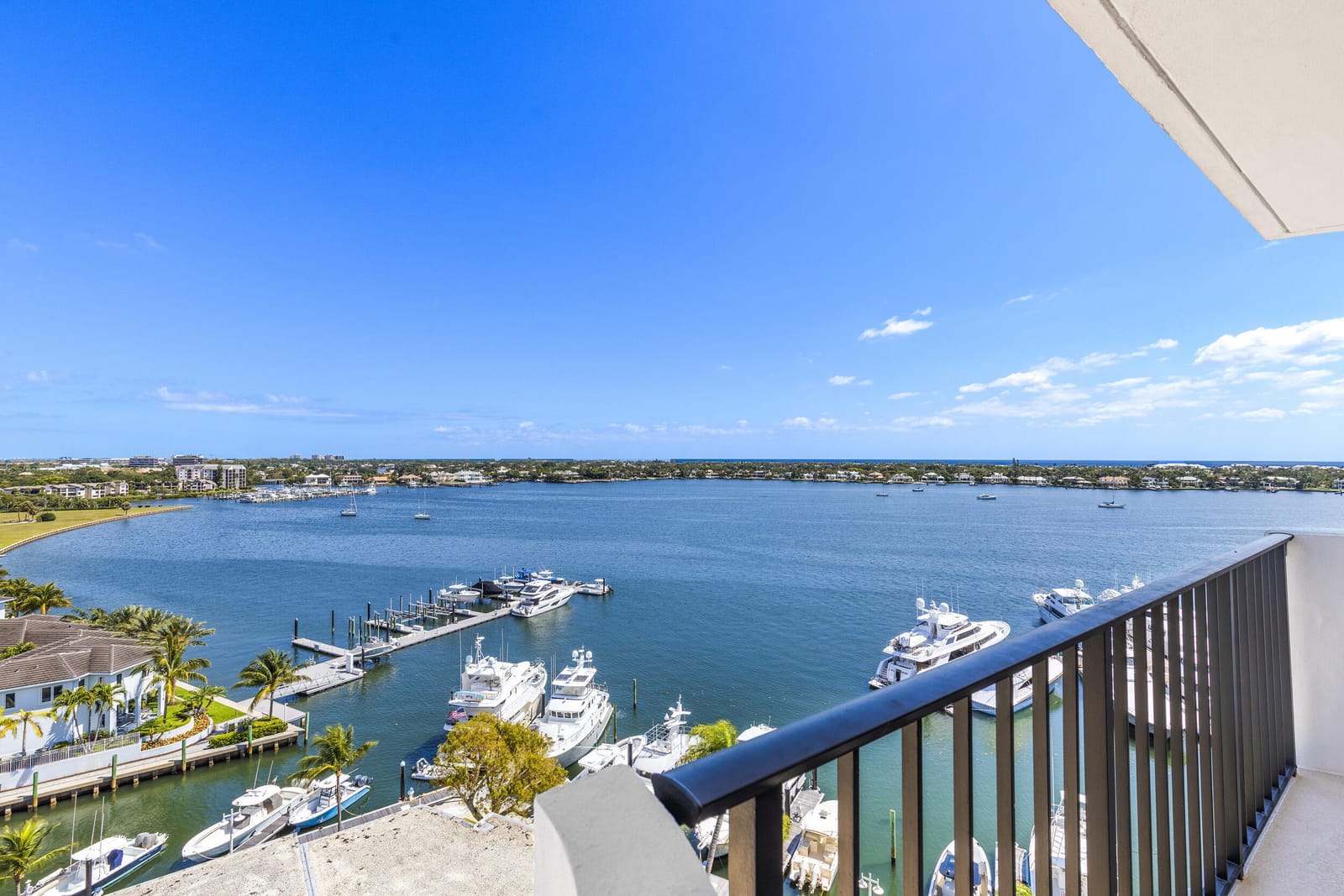 1208 MARINE Way 901