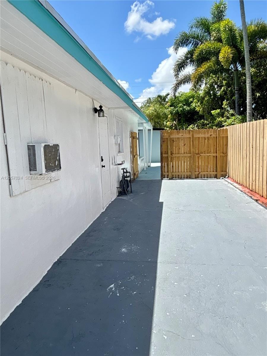 3410 SW 17th Street, Fort Lauderdale, FL 33312 photo 5