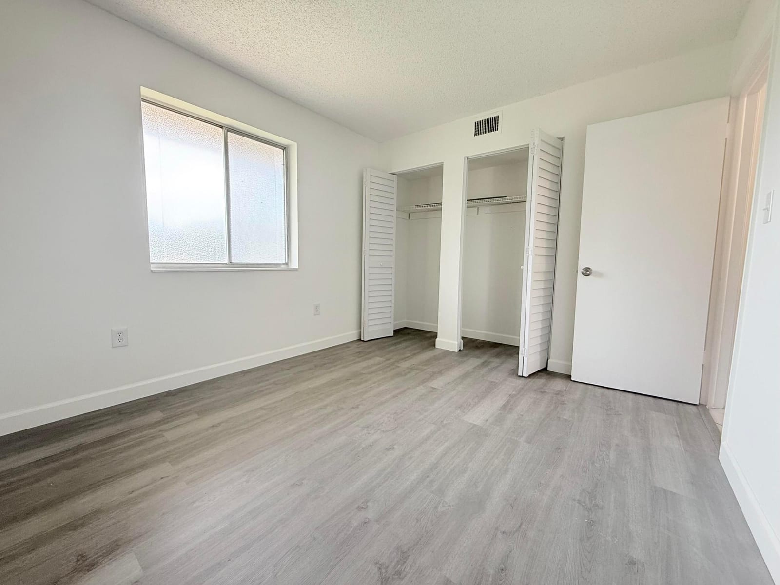6106 FOREST HILL Boulevard 204, West Palm Beach, FL 33415 photo 15
