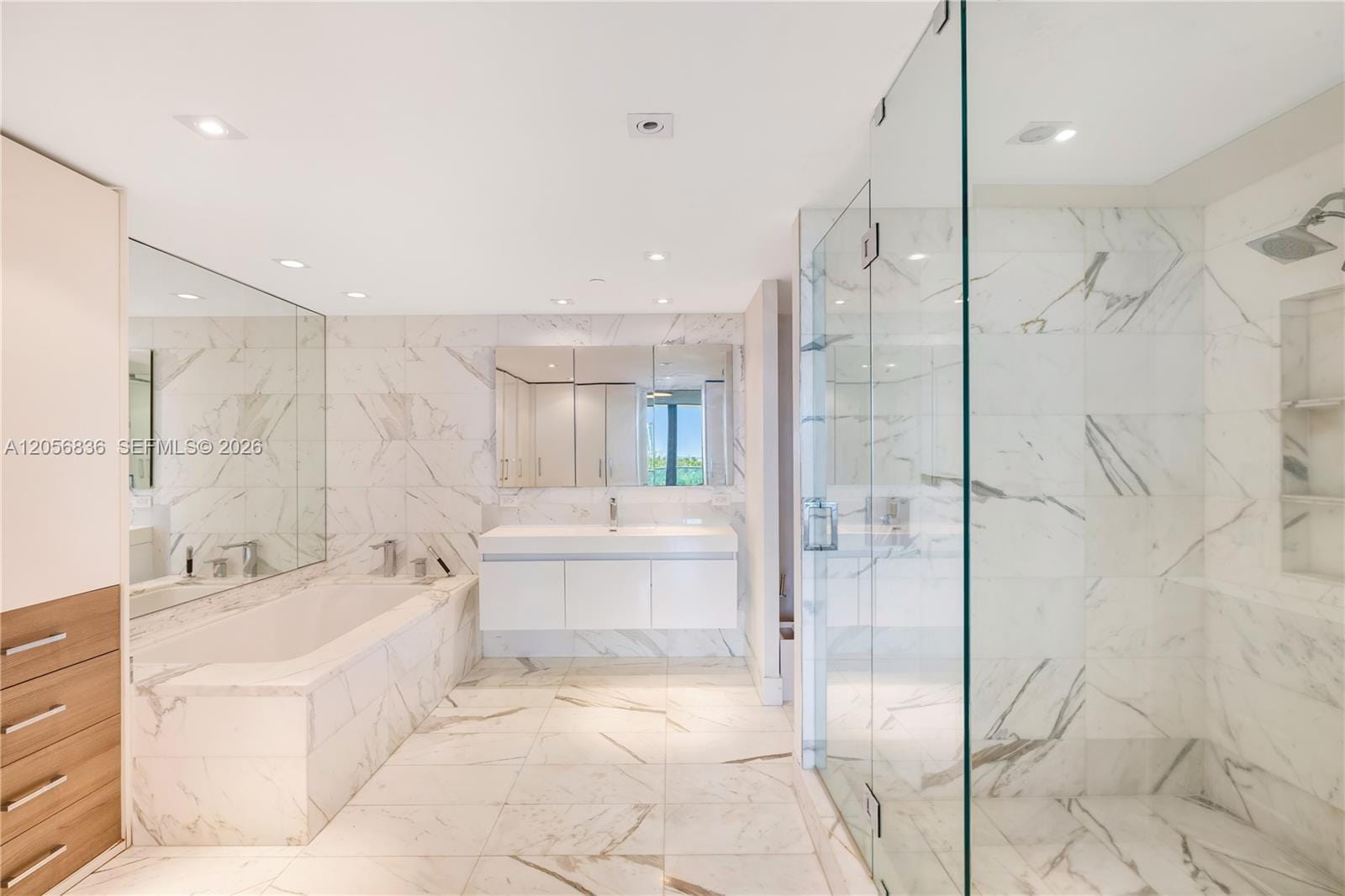 1455 Ocean Drive 703, Miami Beach, FL 33139 photo 16