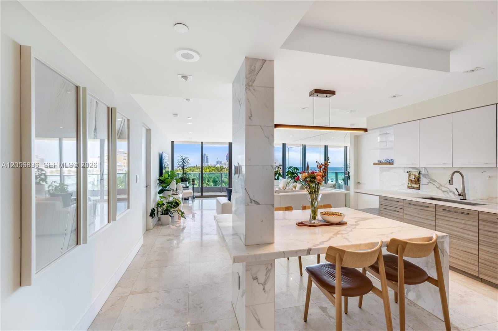 1455 Ocean Drive 703 — photo 8