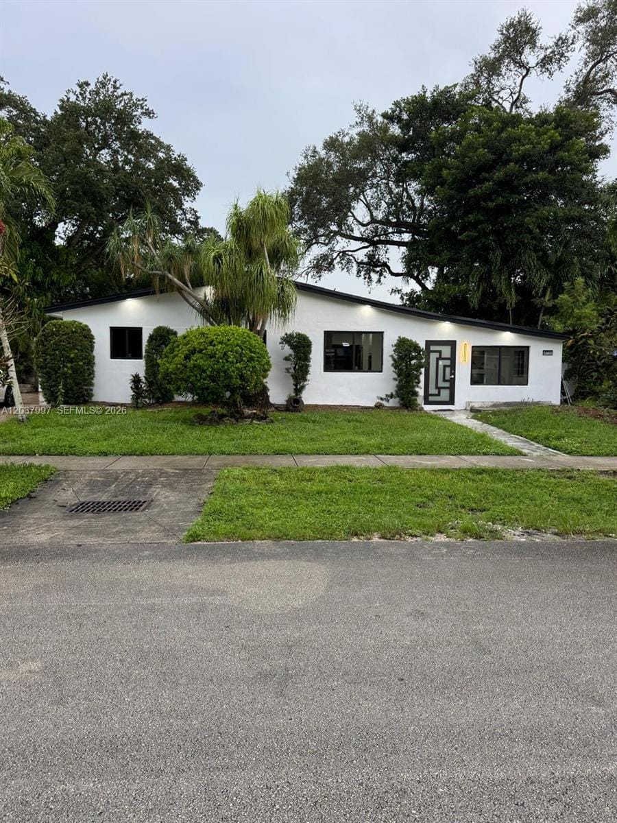 4120 SW 31st Drive, West Park, FL 33023