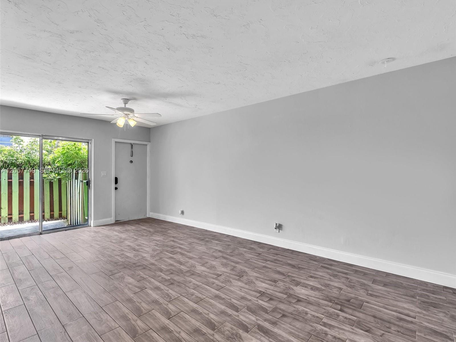 3201 NW 4th Terrace 71 — photo 9
