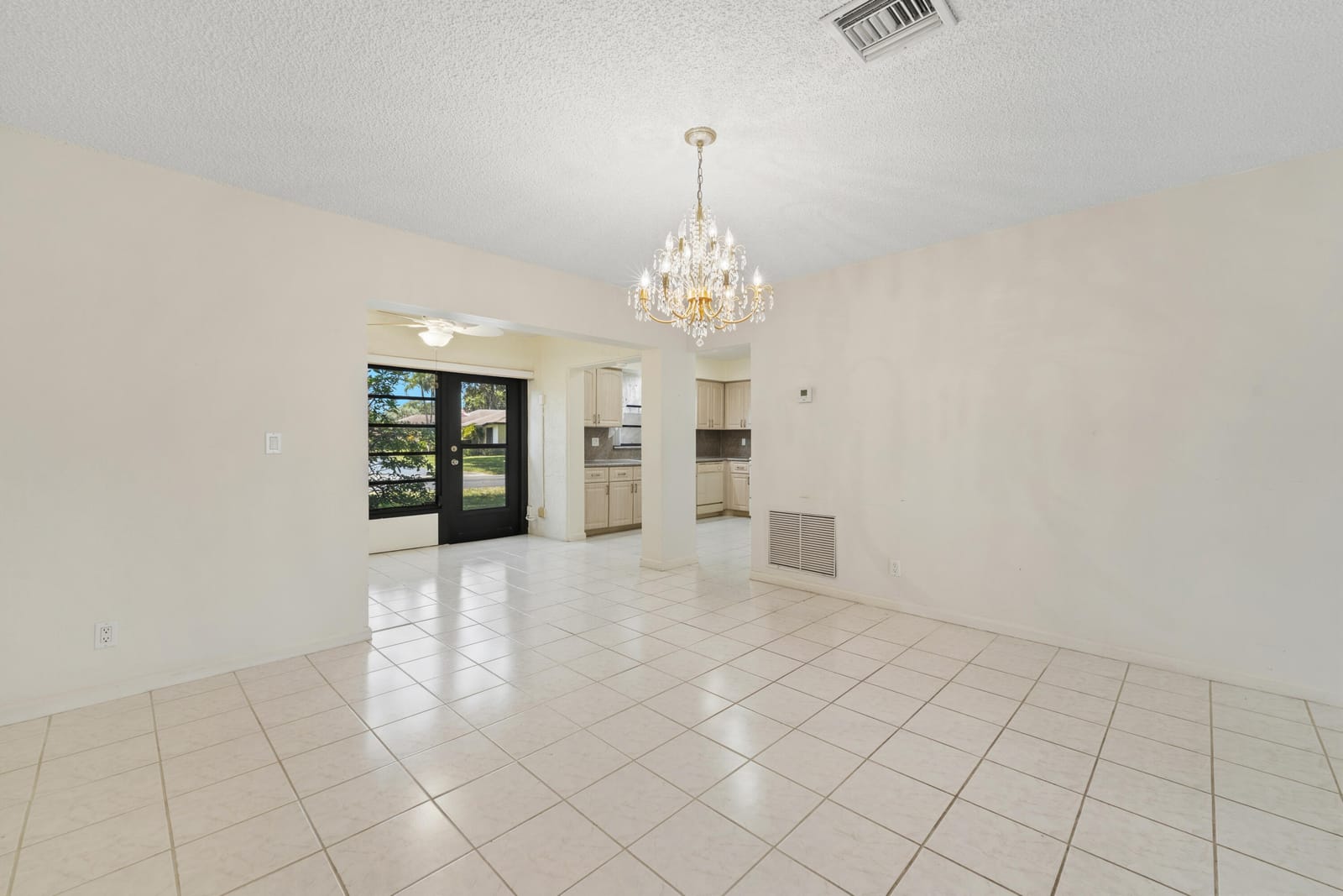 4675 ROBINWOOD Circle A, Boynton Beach, FL 33436 photo 4