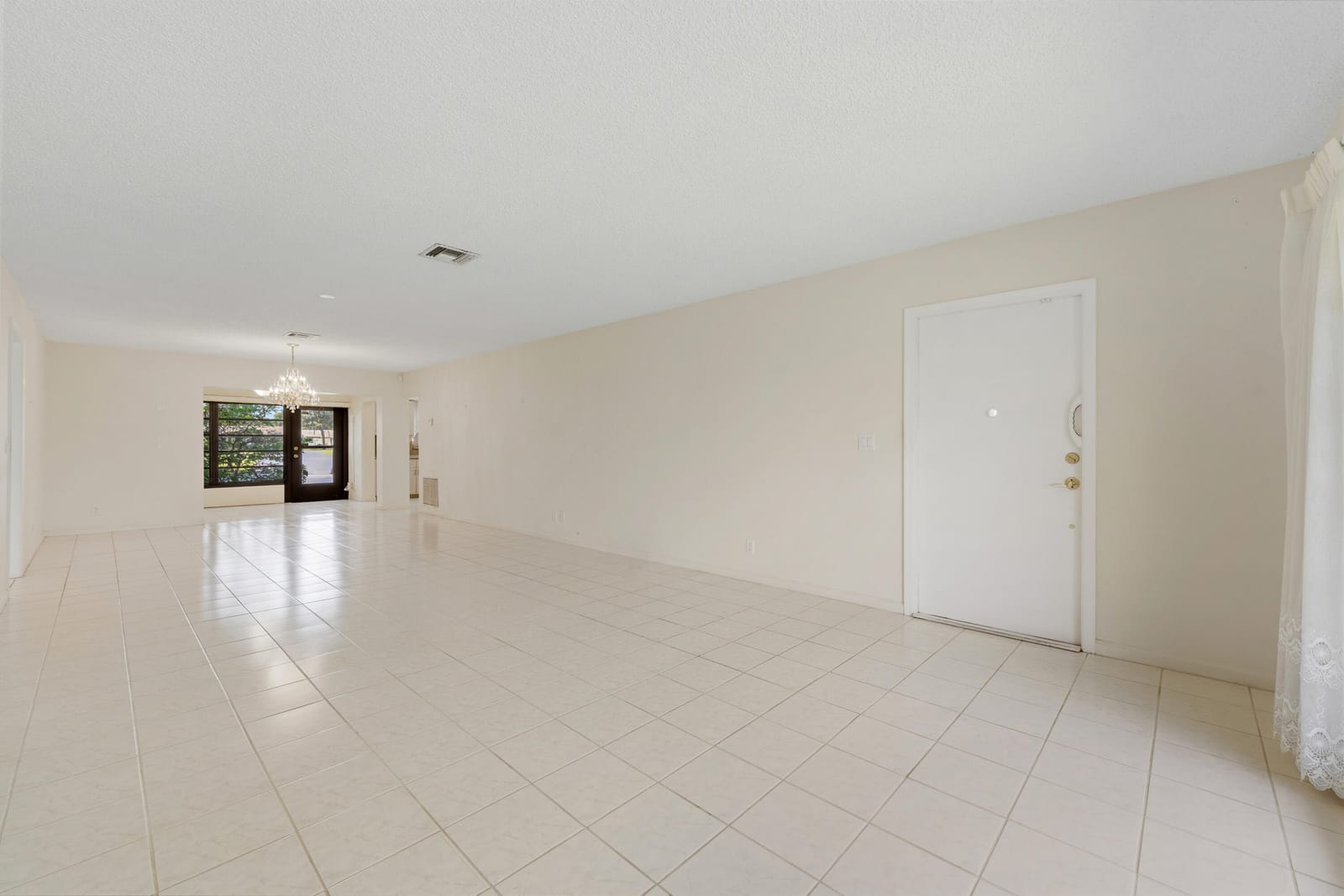 4675 ROBINWOOD Circle A, Boynton Beach, FL 33436 photo 5