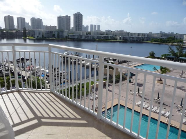 18071 Biscayne Boulevard 603, Aventura, FL 33160