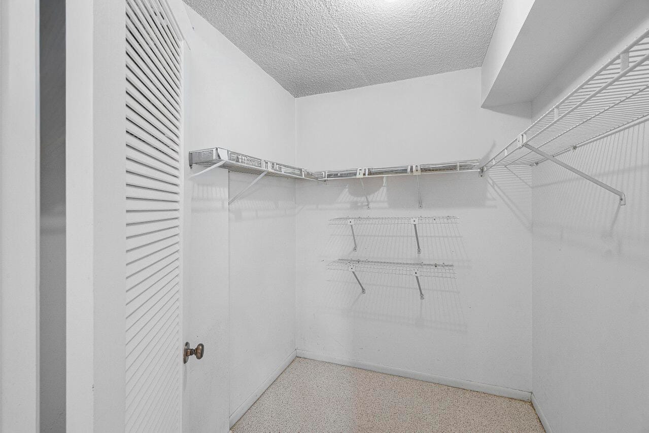 950 Egret Circle 5202 — photo 11