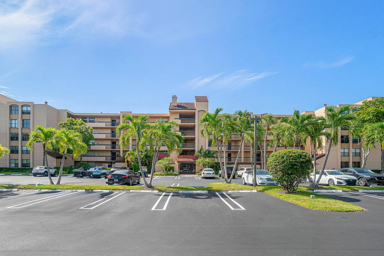 950 Egret Circle 5202