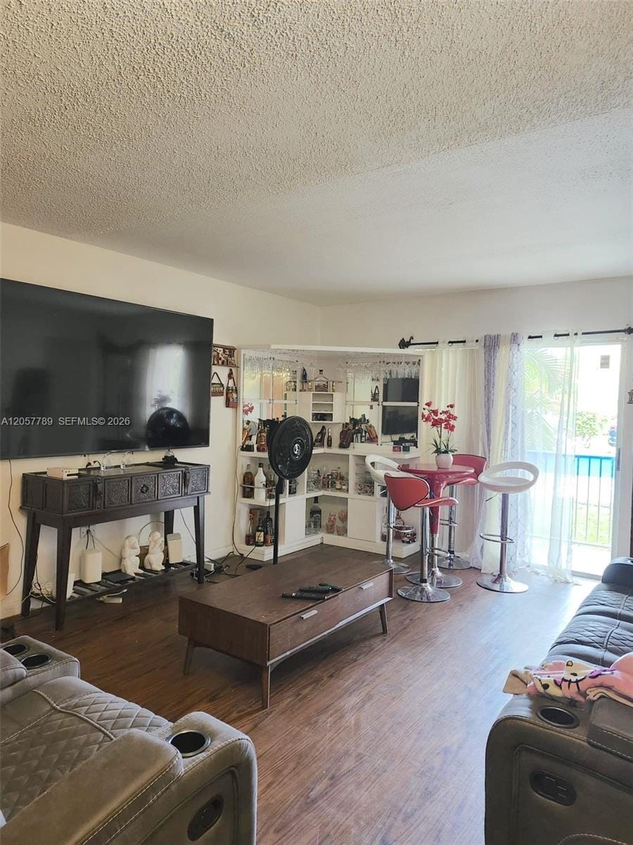 18101 NW 68th Avenue D101 — photo 8