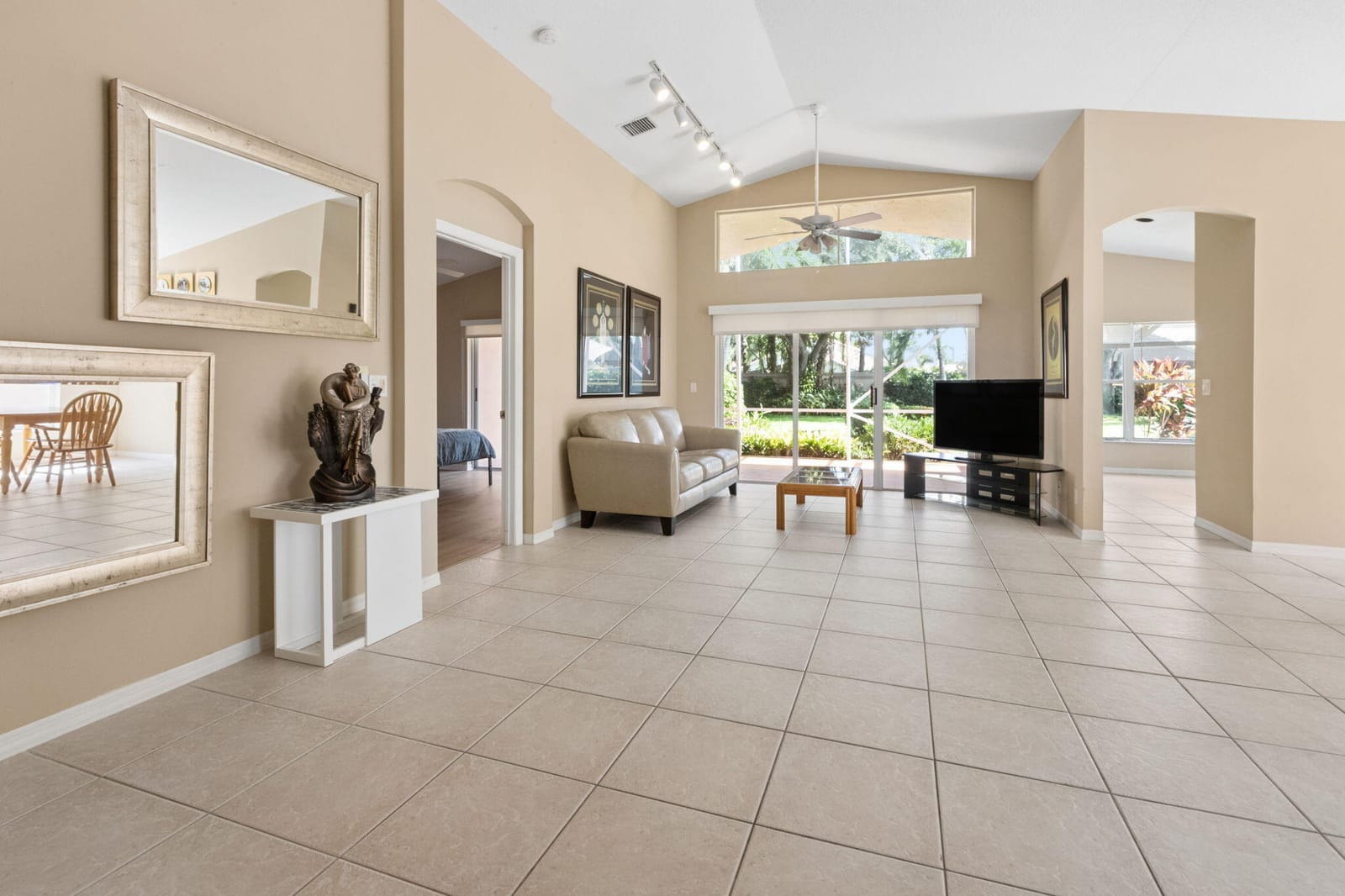 6833 Viale Elizabeth, Delray Beach, FL 33446 photo 5