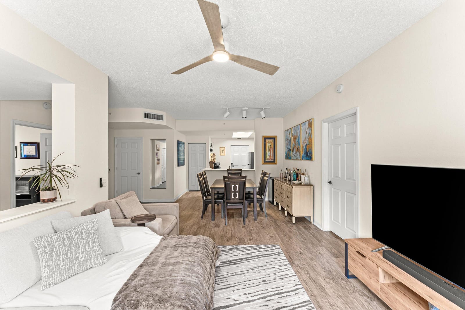 2801 SARENTO Place 102, Palm Beach Gardens, FL 33410 photo 13