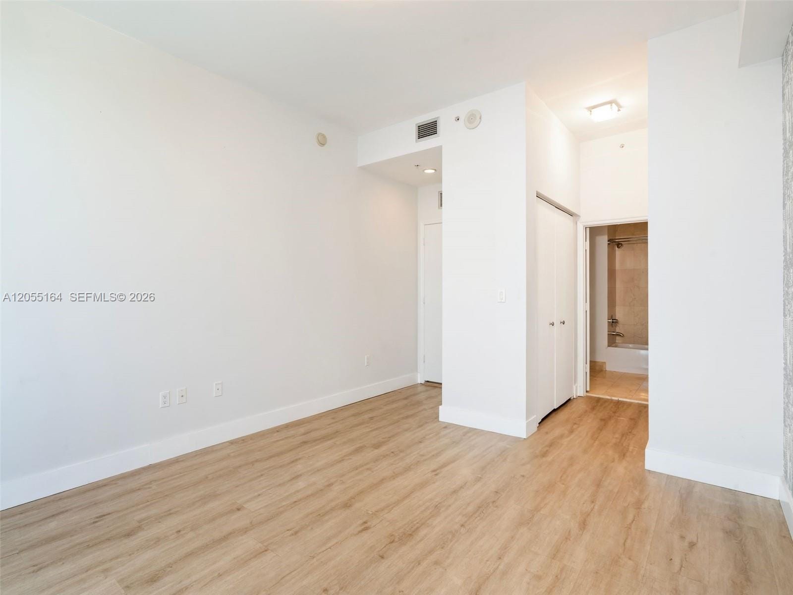 7901 Hispanola Avenue 1905 — photo 12