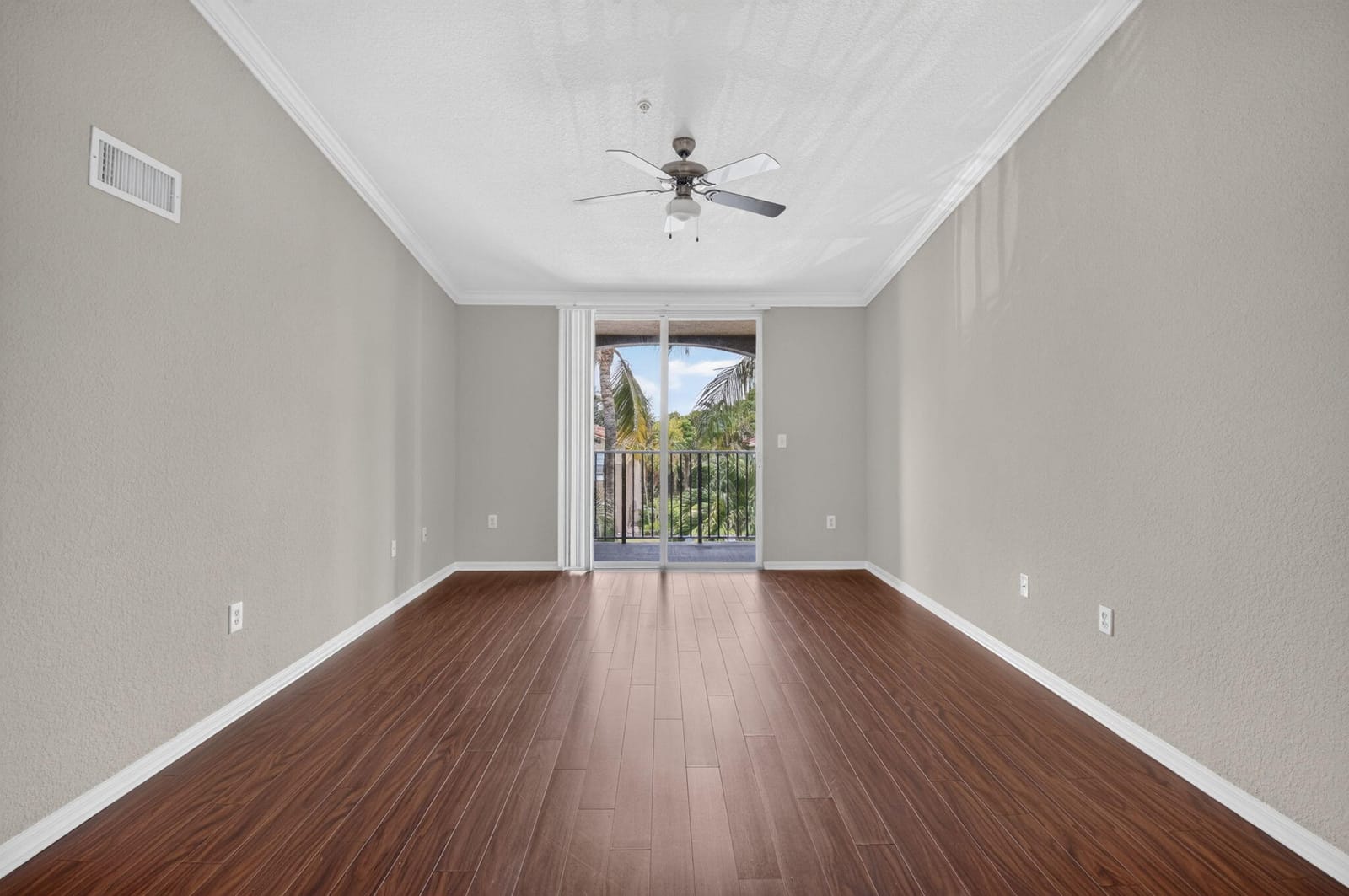 15135 Michelangelo Boulevard 303 — photo 9