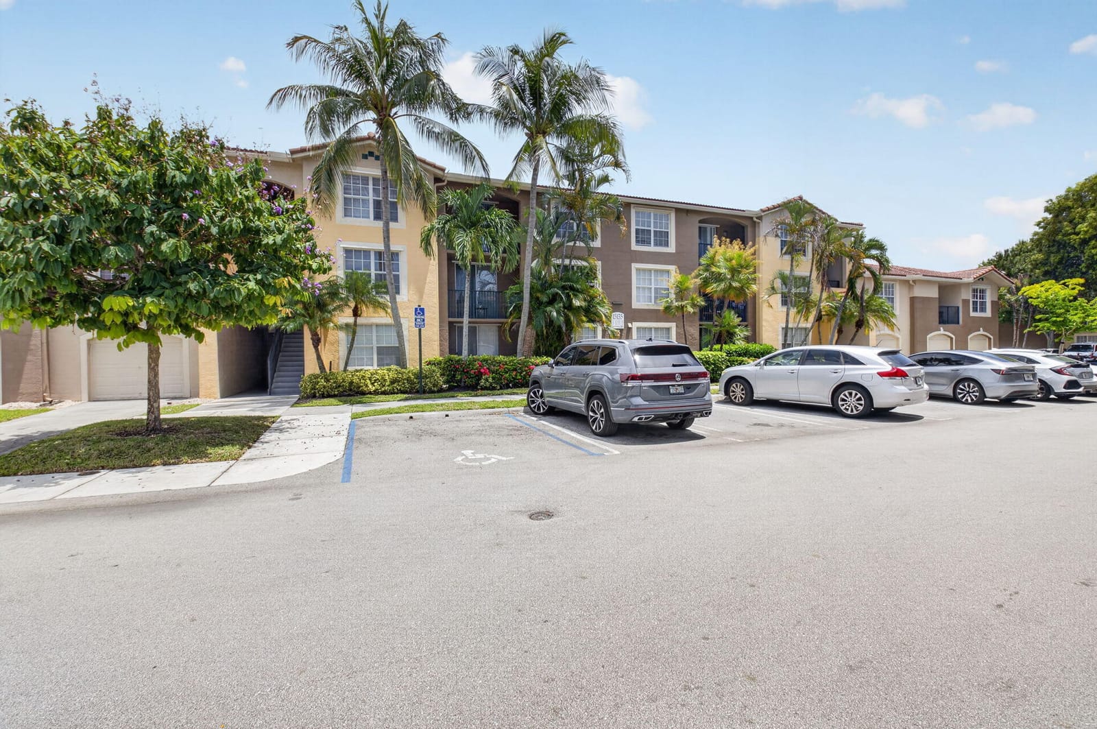15135 Michelangelo Boulevard 303