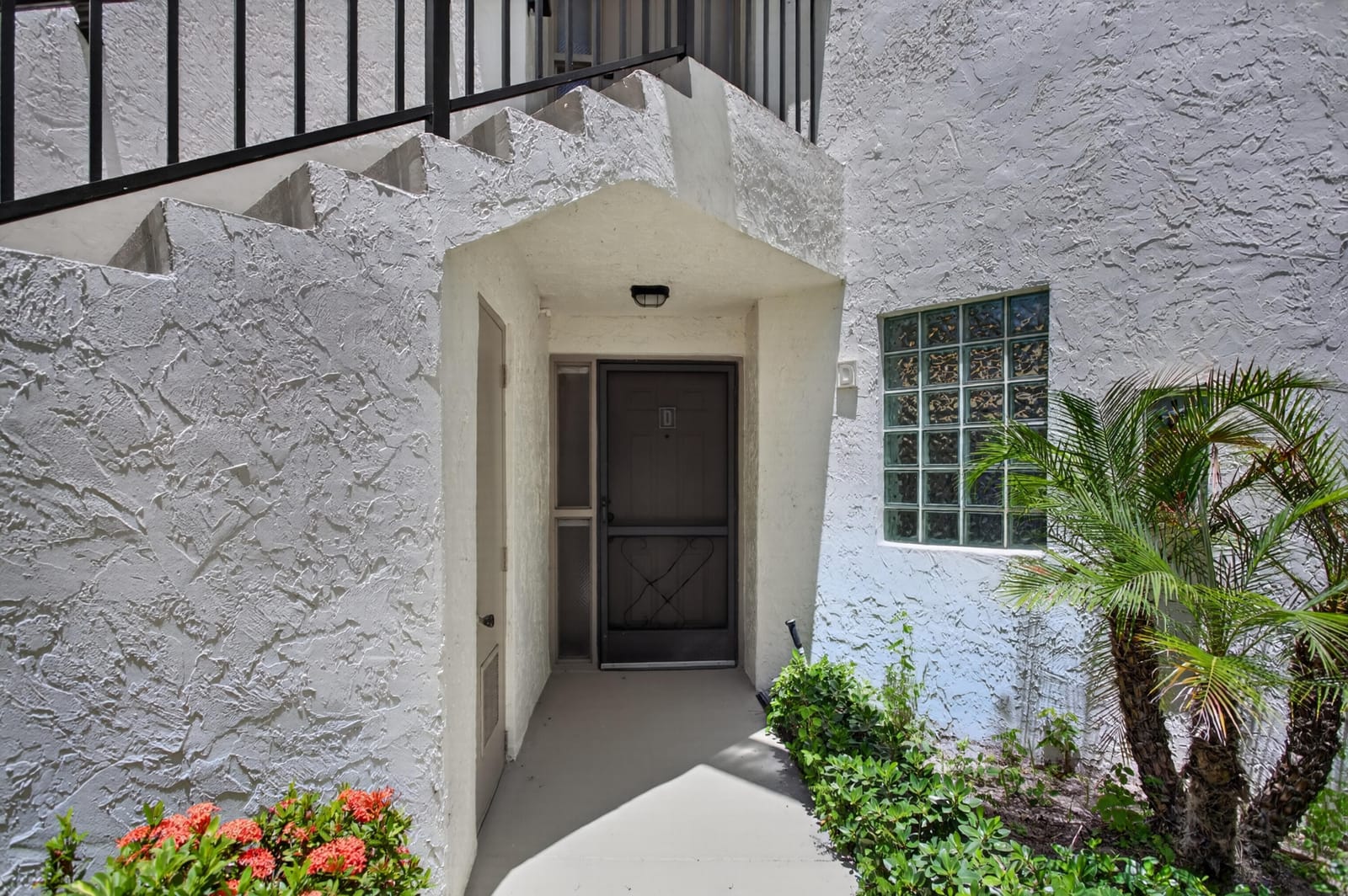 5283 Europa Drive D — photo 1