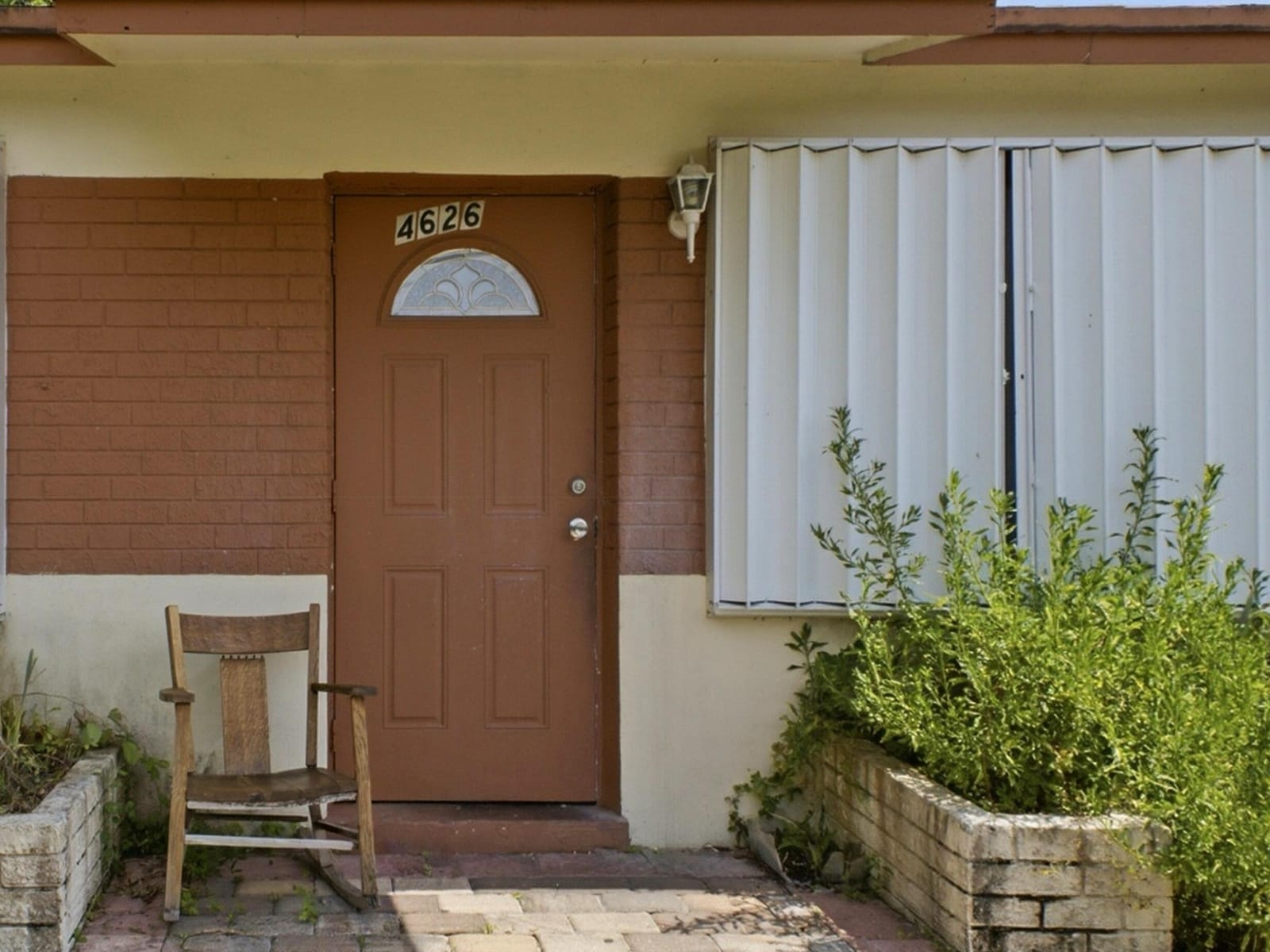 4626 SCHALL Road — photo 4