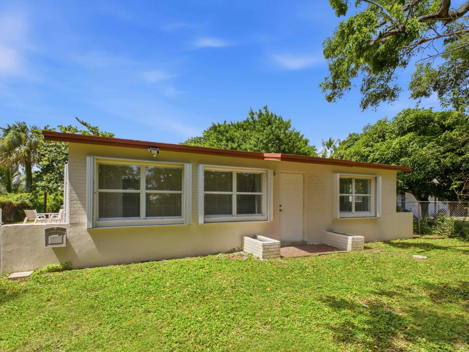4628 SCHALL Road