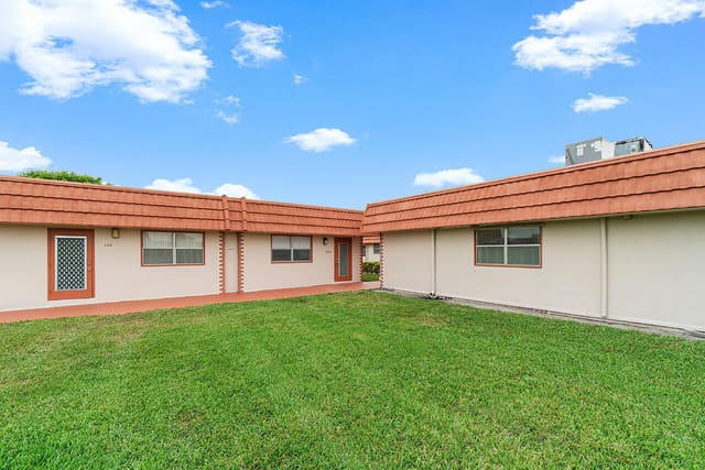 143 SEVILLE E, Delray Beach, FL 33446