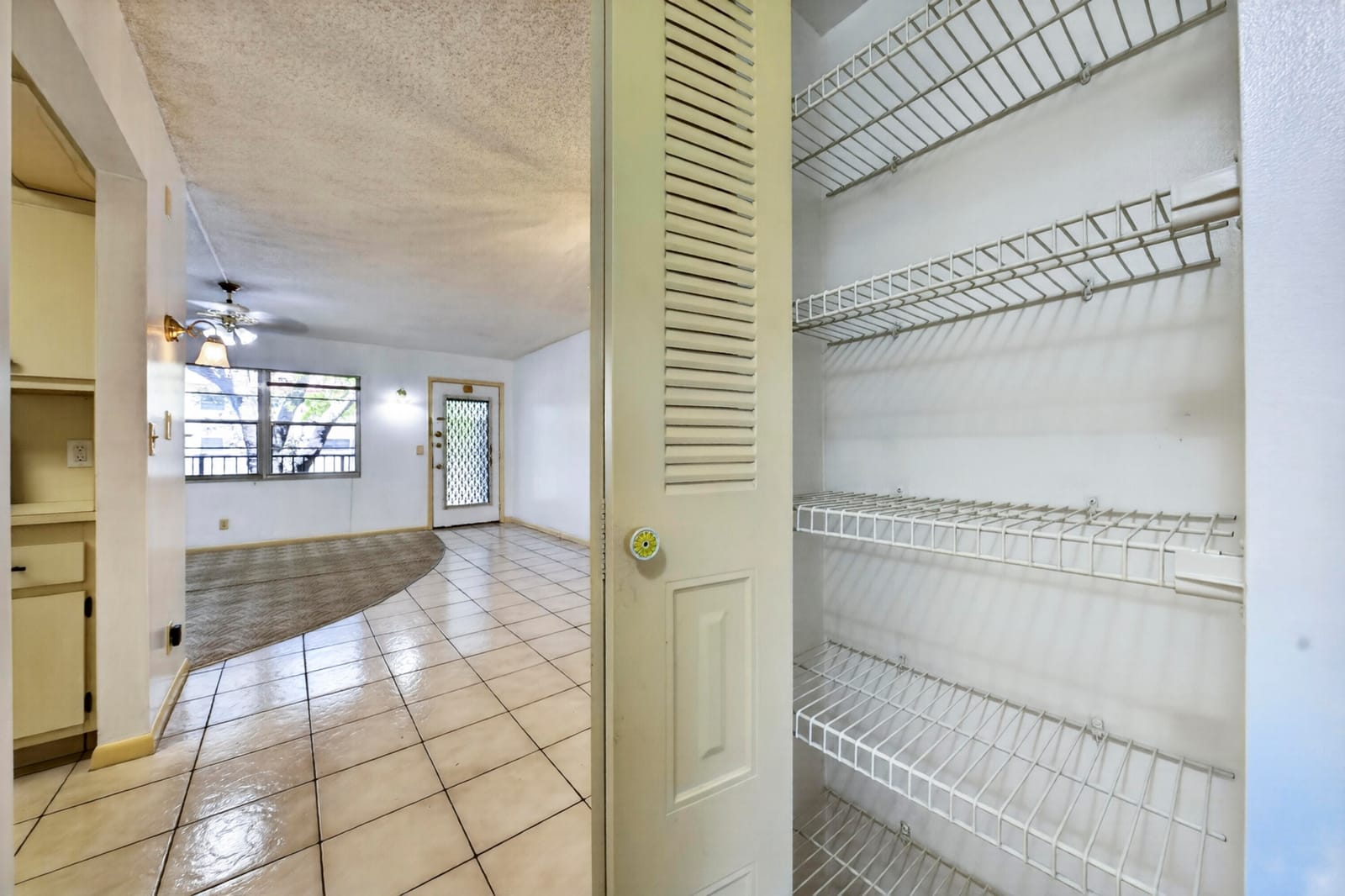 101 SW 132nd Way 215J — photo 8