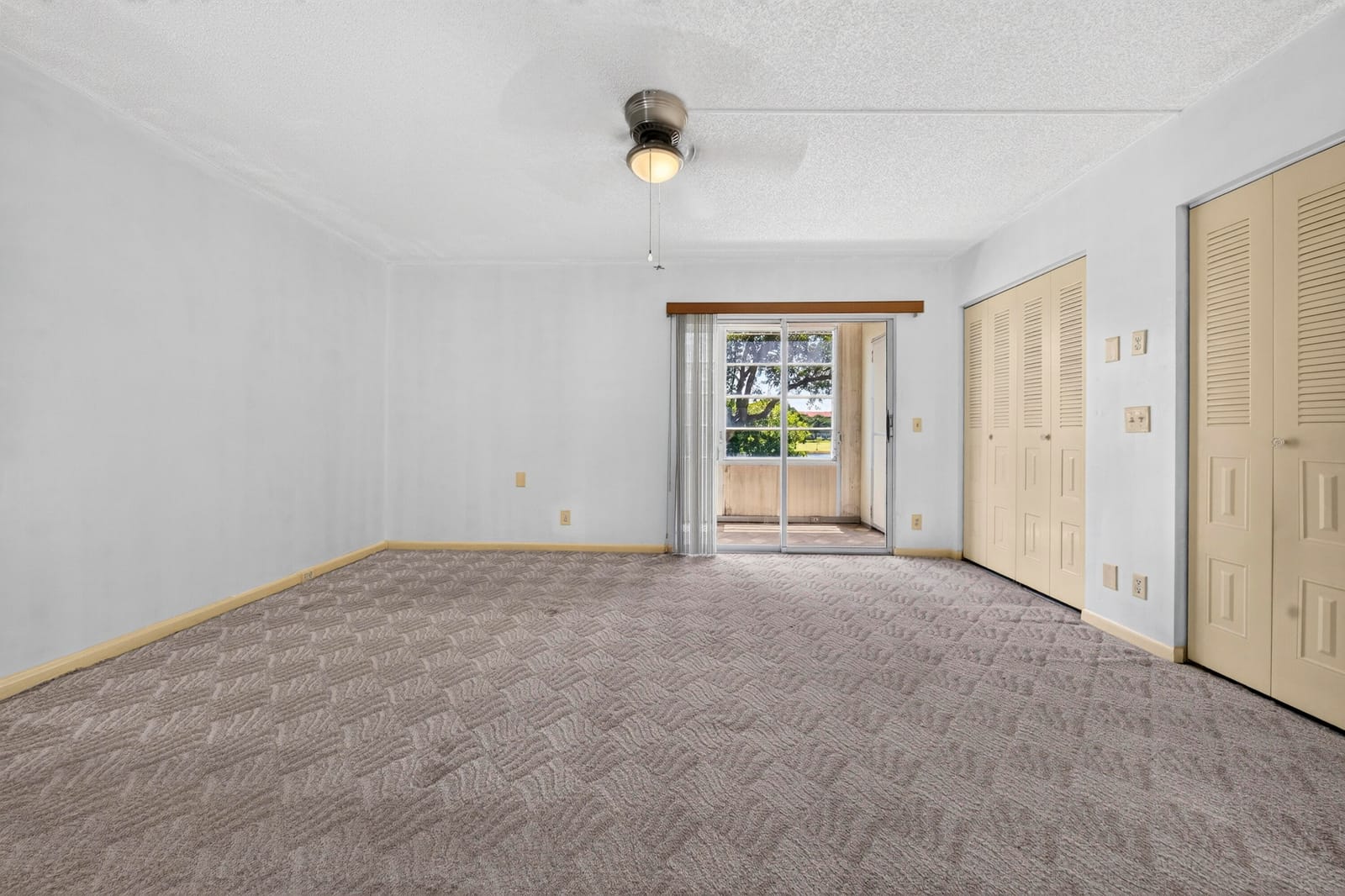 101 SW 132nd Way 215J — photo 12