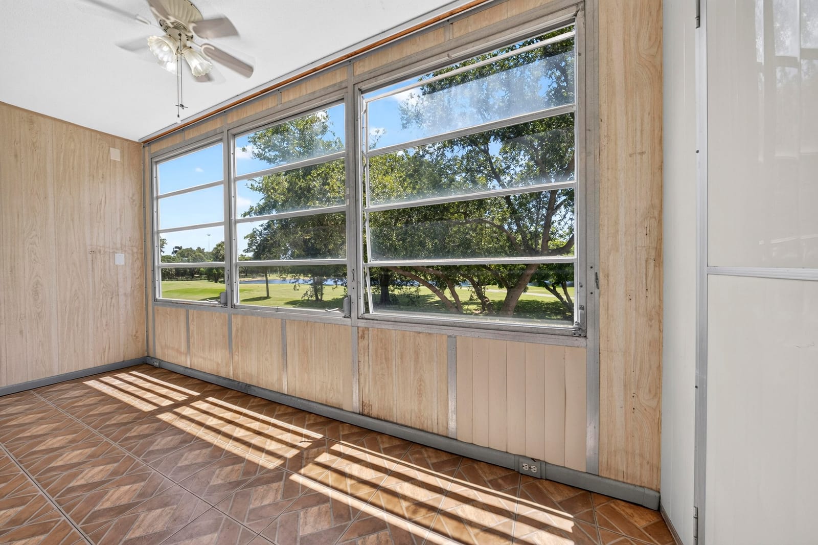 101 SW 132nd Way 215J, Pembroke Pines, FL 33027 photo 13
