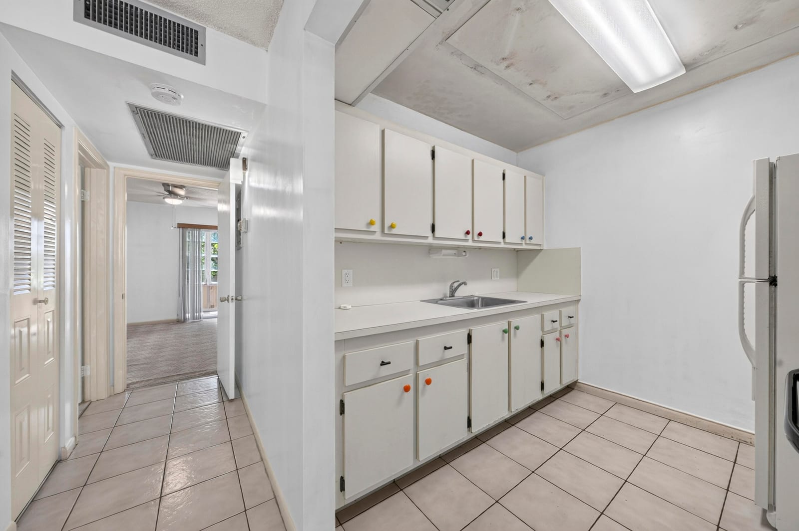 101 SW 132nd Way 215J — photo 6