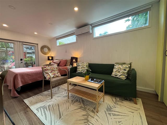 8220 NE 1st Place 3C, Miami, FL 33138