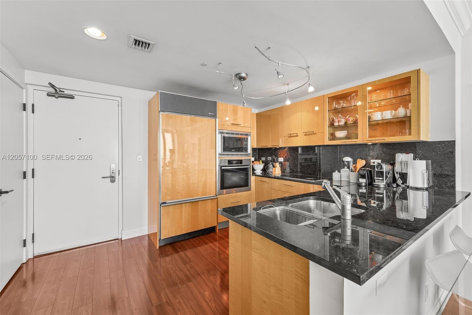 6799 Collins Avenue 1103 — photo 5